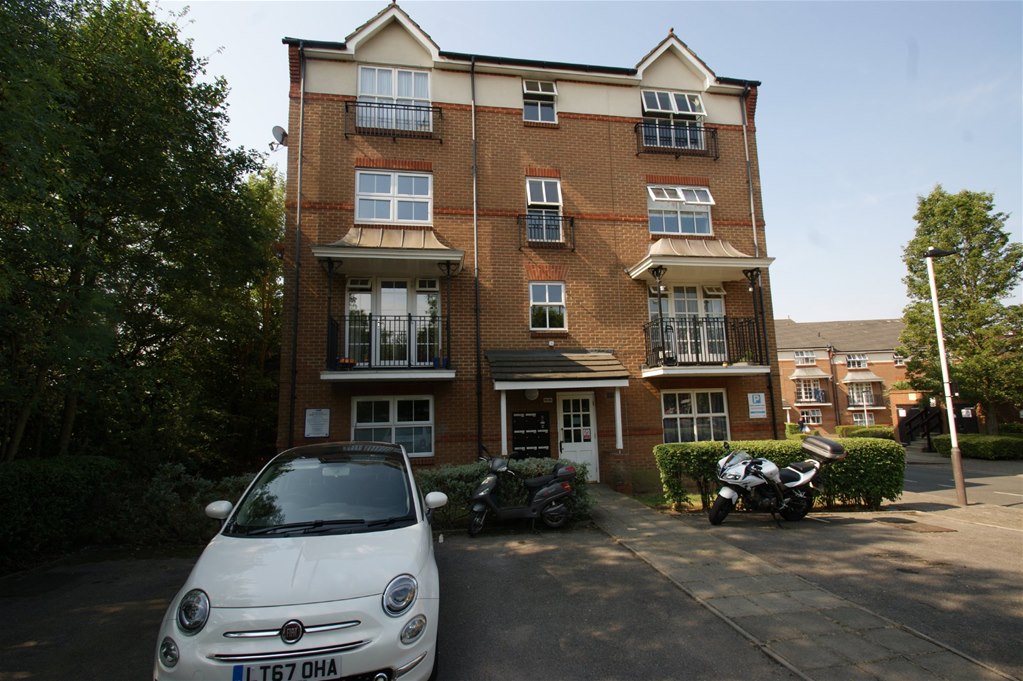 Shaftesbury Gardens, North Acton, North Acton